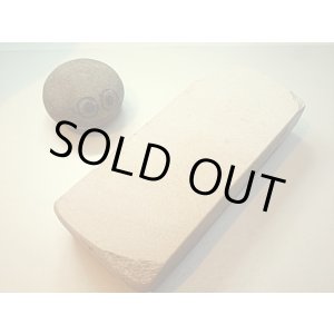 画像: 天然砥石古代伊予銘砥お上品ピンク蓮華　書　藝術銘砥 縄鋸も木断ち　水滴も石穿つ nawanoko